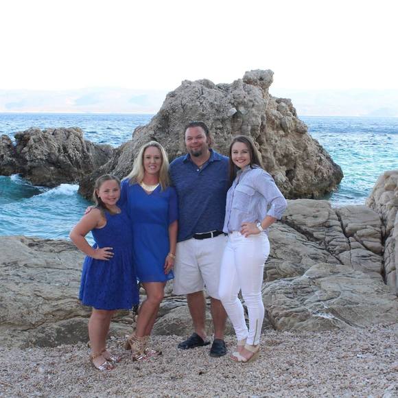 Meet your Posher, Christine - Picture 1 of 1